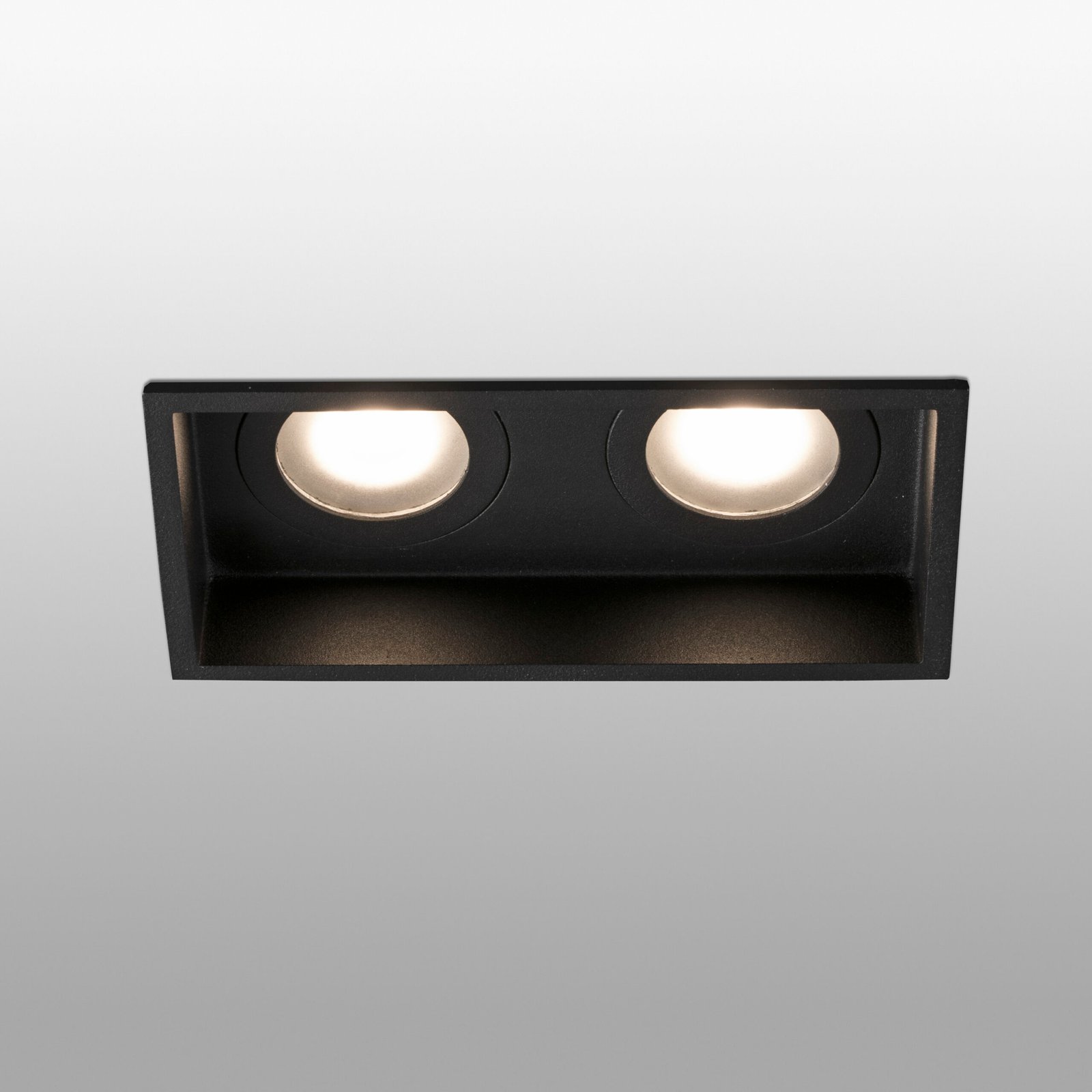 HYDE preto duplo IP44