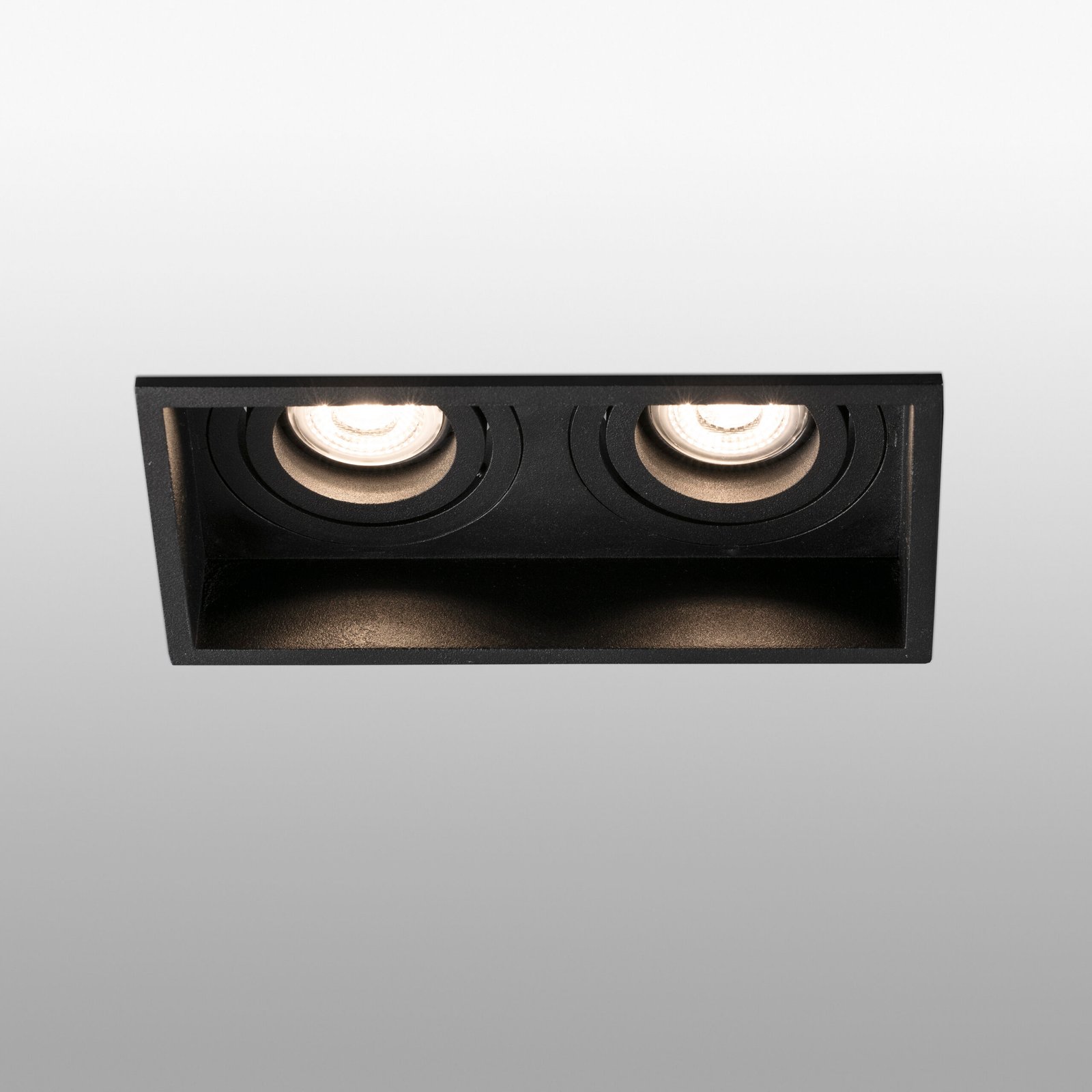 HYDE quadrado preto duplo