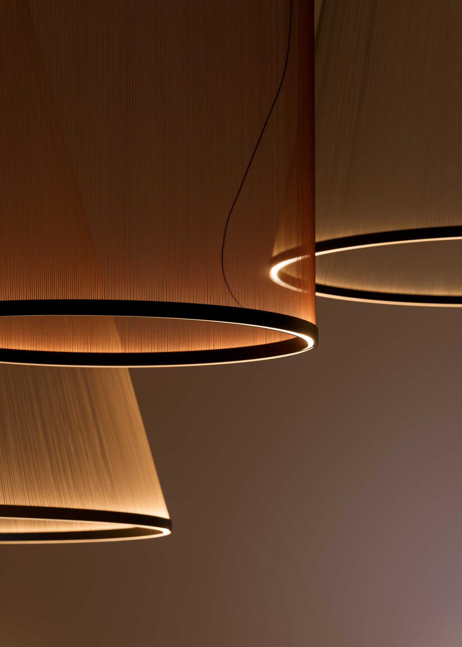 Vibia ARRAY cilindro suspenso