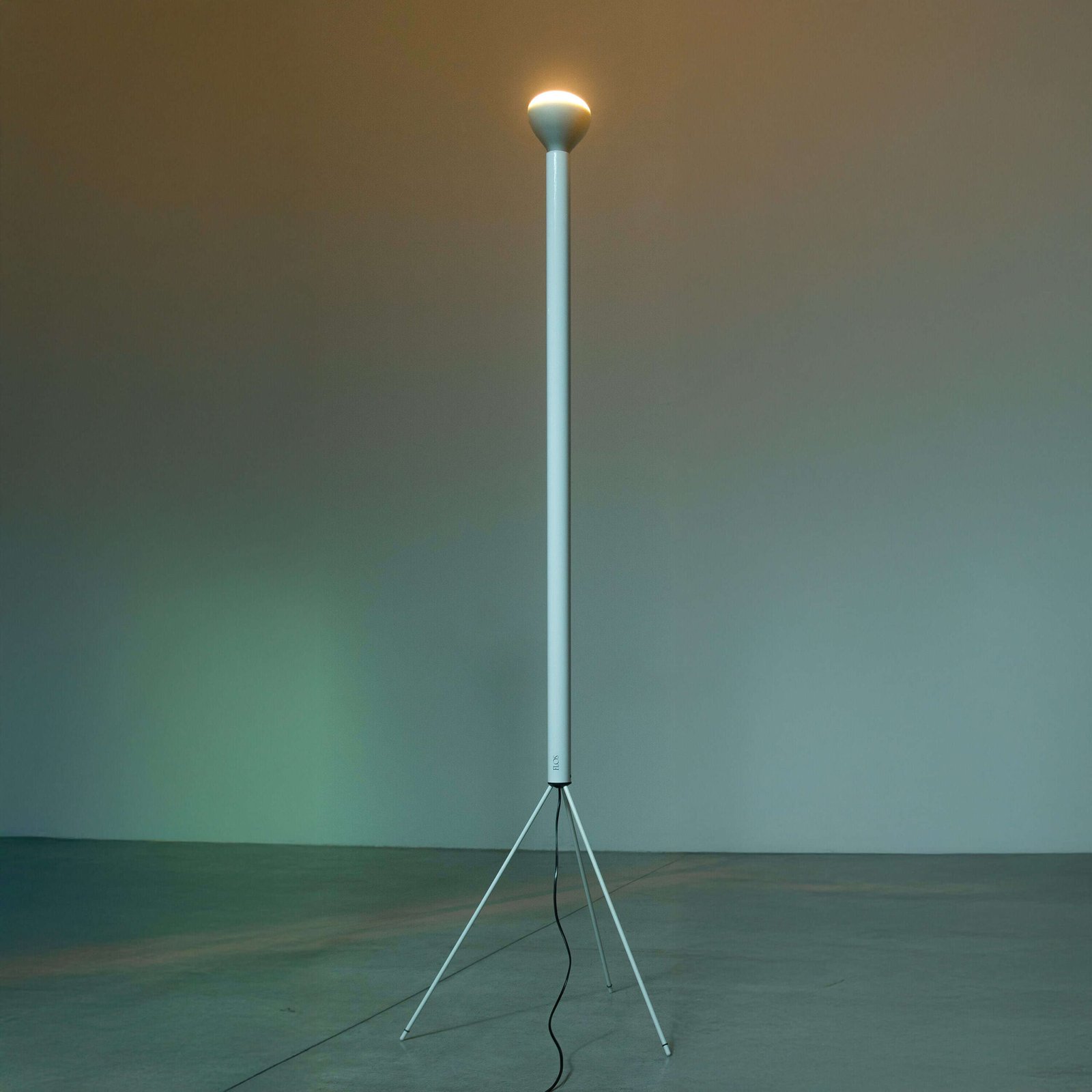 Flos LUMINATOR pé