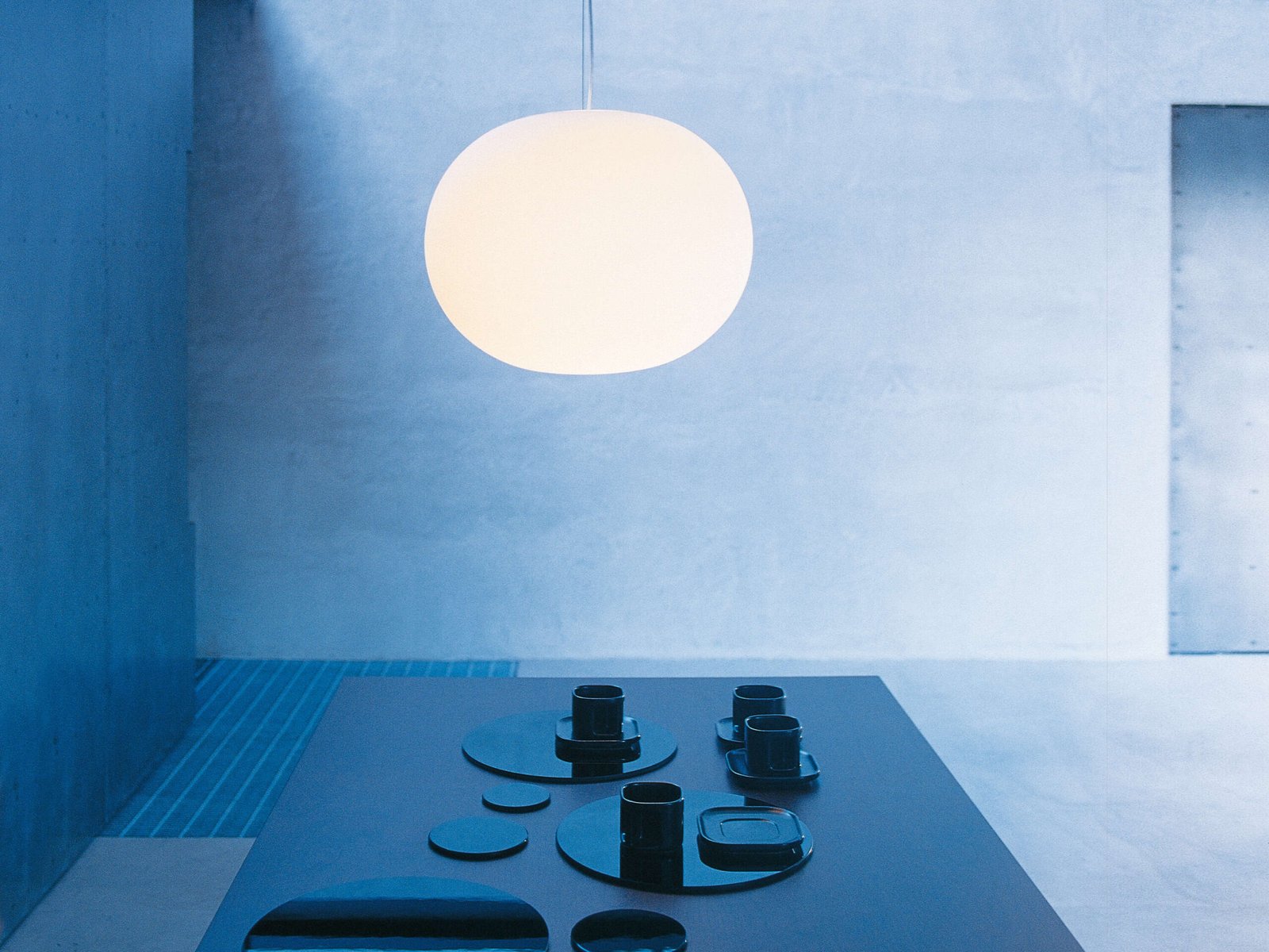 FLOS Glo-Ball Suspenso
