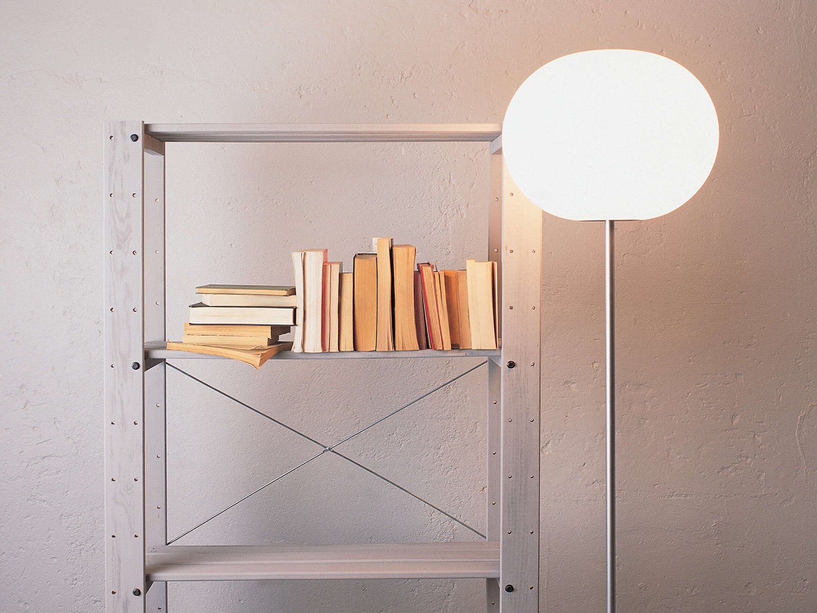 FLOS Glo-Ball Floor 2
